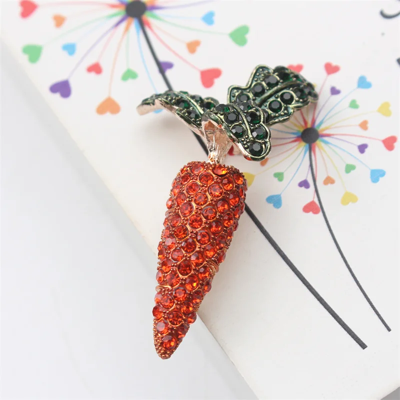 Fashion Creative Carrot Brooch Female Rhinester Corsage Niche Design Sense Pin Clothing Accessories