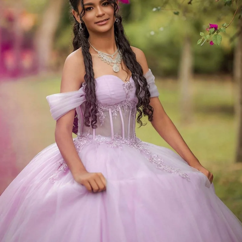 

Lavender Quinceanera Dress off-shoulder Glitter Lace layering Decal Long tail Bow vestidos de 15 Quinceanera ﻿Customize