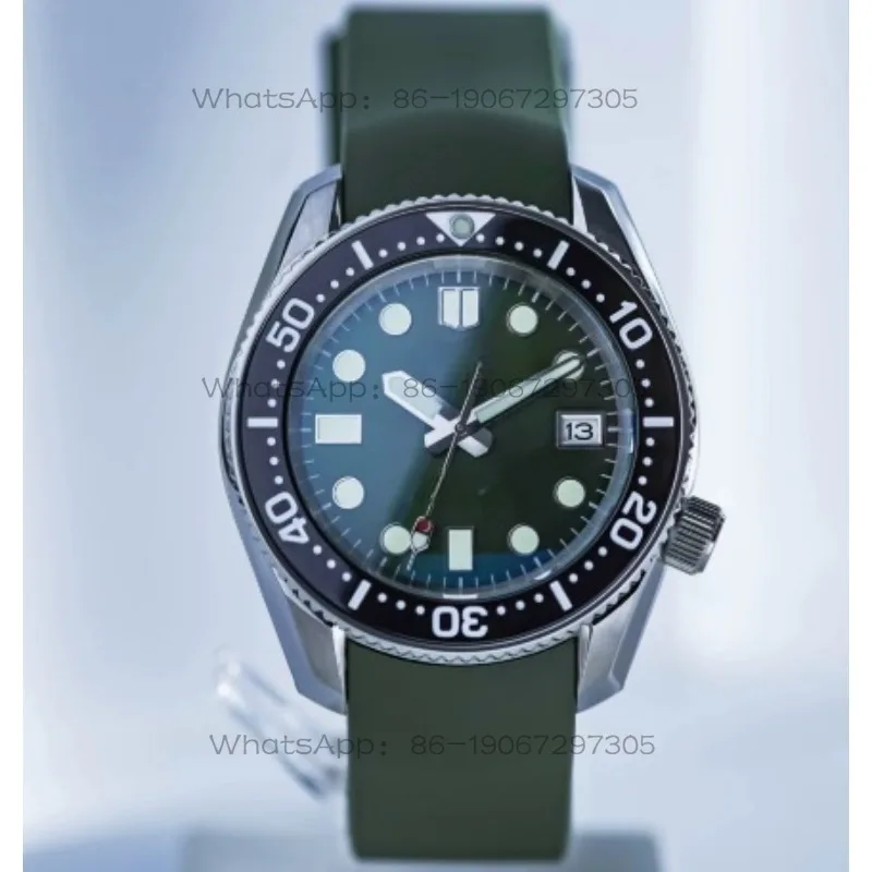Diving Watch Sports Fashion Leisure NH35 Movement Automatic Machinery