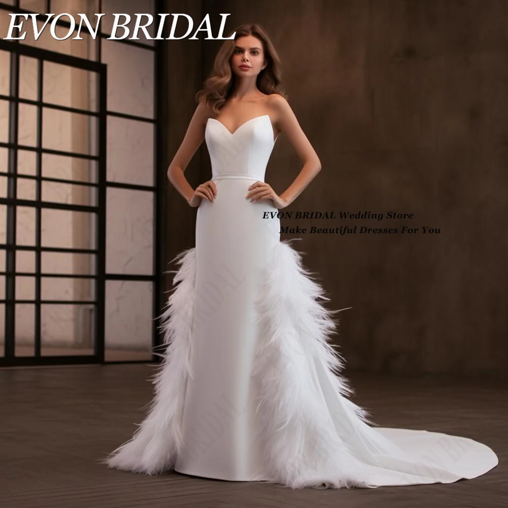 

EVON BRIDAL Sweetheart White Wedding Dresses With Feathers Strapless Backless vestido de novias 2024 Sweep Train Bridal Gowns