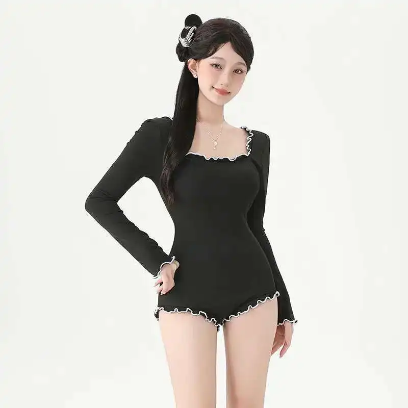 Swimsuit Women 2025 New One-piece Long Sleeved Conservative Black Slimming Cover With Chest Cushion For College Students To