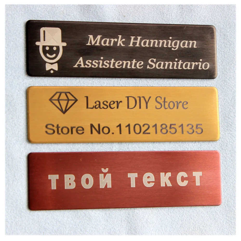 7x2CM kazınmış Logo adı plaka özelleştirmek rozetleri kişiselleştirilmiş kimlik broş Pin mıknatıs çift taraflı bant kimlik adı etiketi