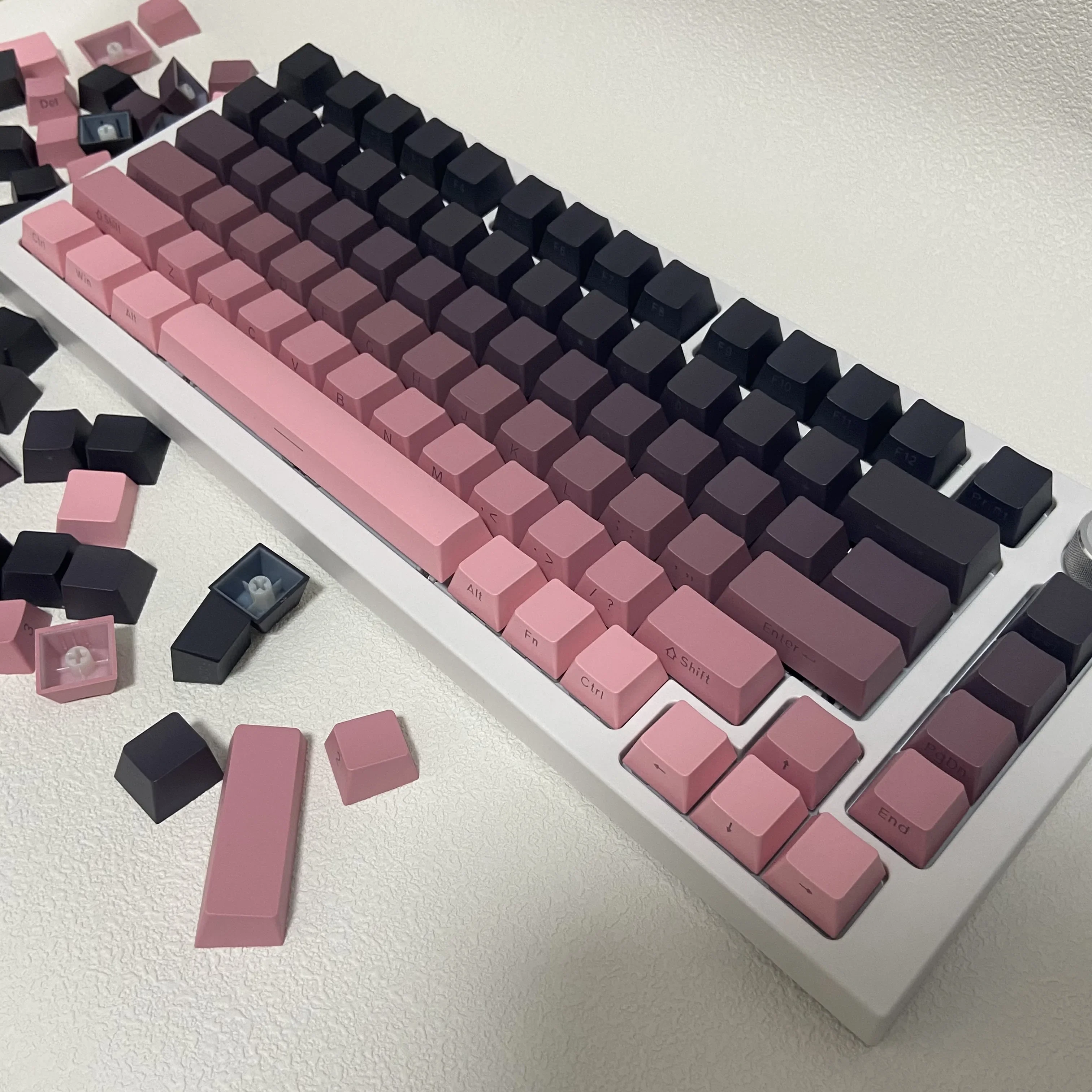 OEM Key Caps Translucent Gradient 133 Keys Blackberry Side Engraved Characters Black Pink PBT Mechanical Keyboard Keycaps