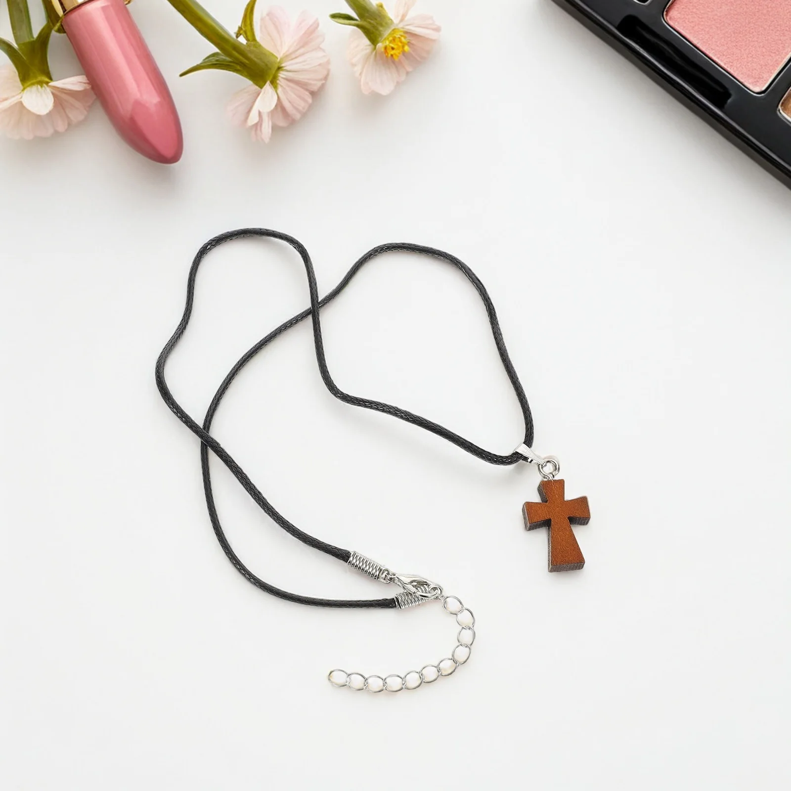 

3Pcs Wooden Cross Pendant Necklace Lightweight Mini Crosses Adjustable Rope Chain DIY Jewelry Rustic Elegant Look
