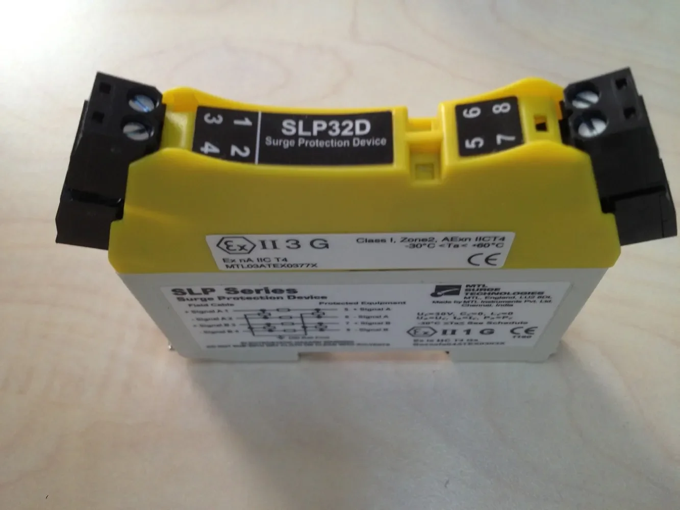 

new Original MTL signal surge protector IOP32 IOP32D IOPHC32