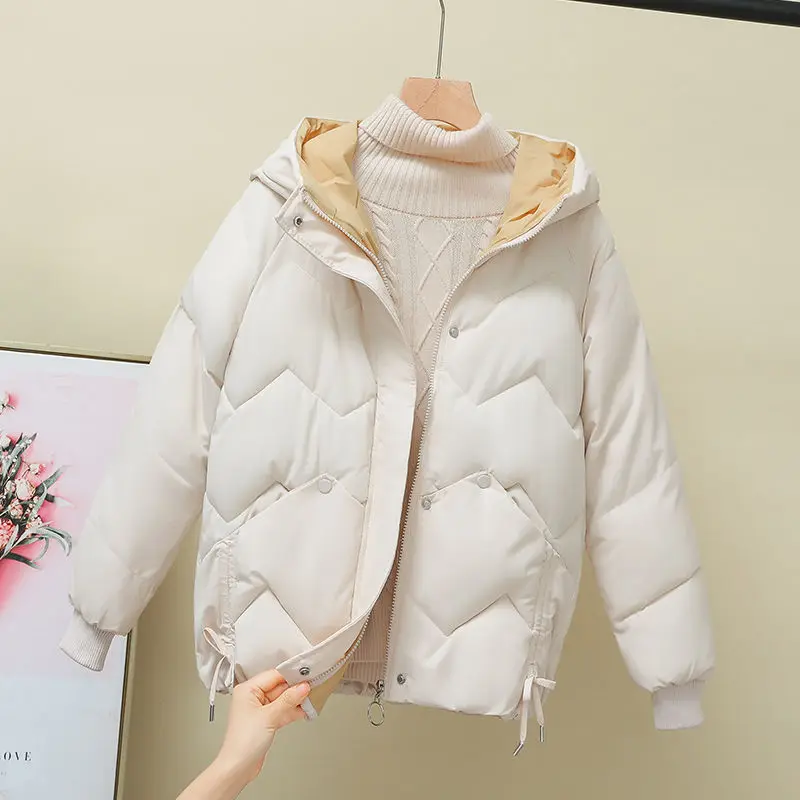 Down and Cotton Jacket for Women in Winter 2025 New Korean Version Loose Fit Small and Short Cotton Jacket Thick and Fashion
