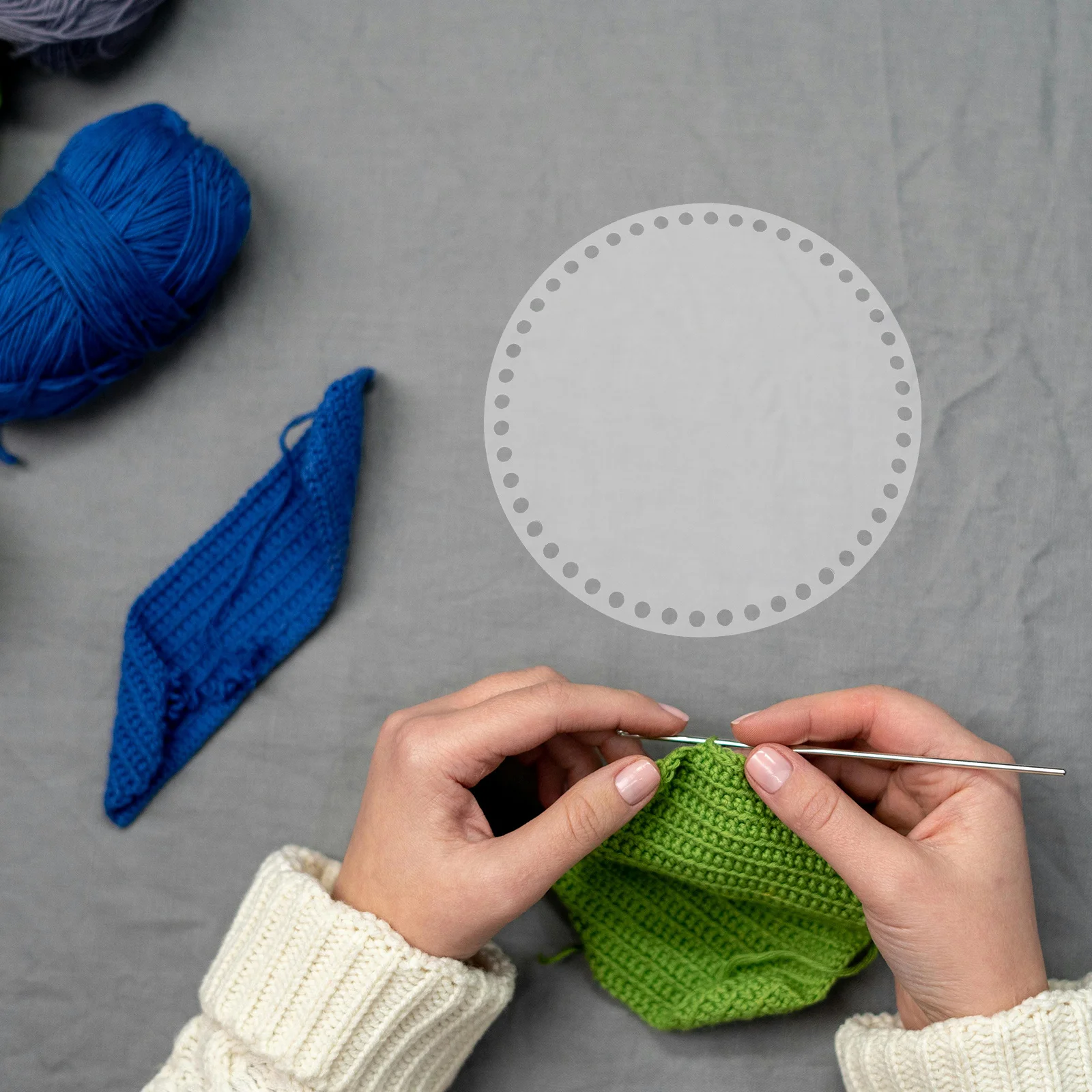 

8Pcs Transparent Acrylic Bag Bottom Shaper 18cm Round Base for Crochet Basket Bottom Handbag Knitting DIY Crafts