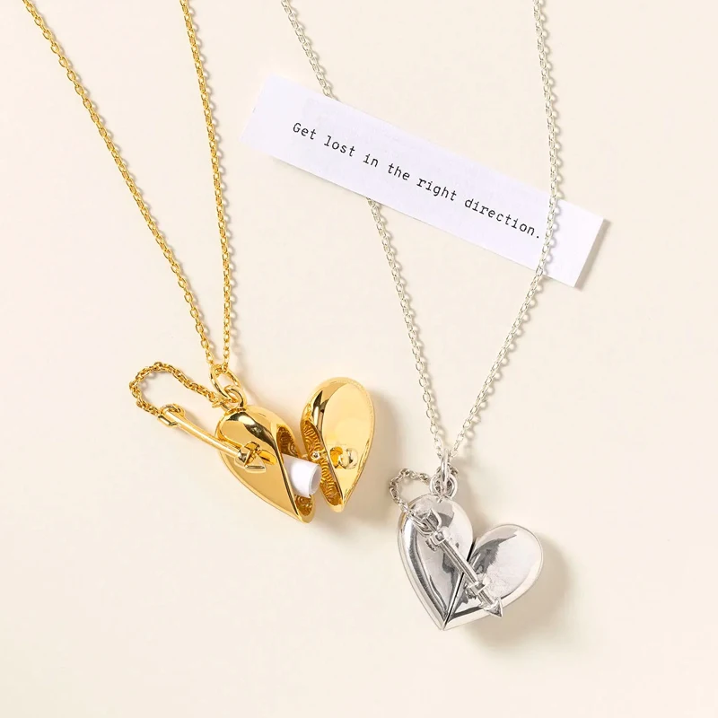 Fashionable Gold Plated Heart Box Pendant Necklace Women\'s Openable Heart Album Collarbone Chain Valentine\'s Day Gift