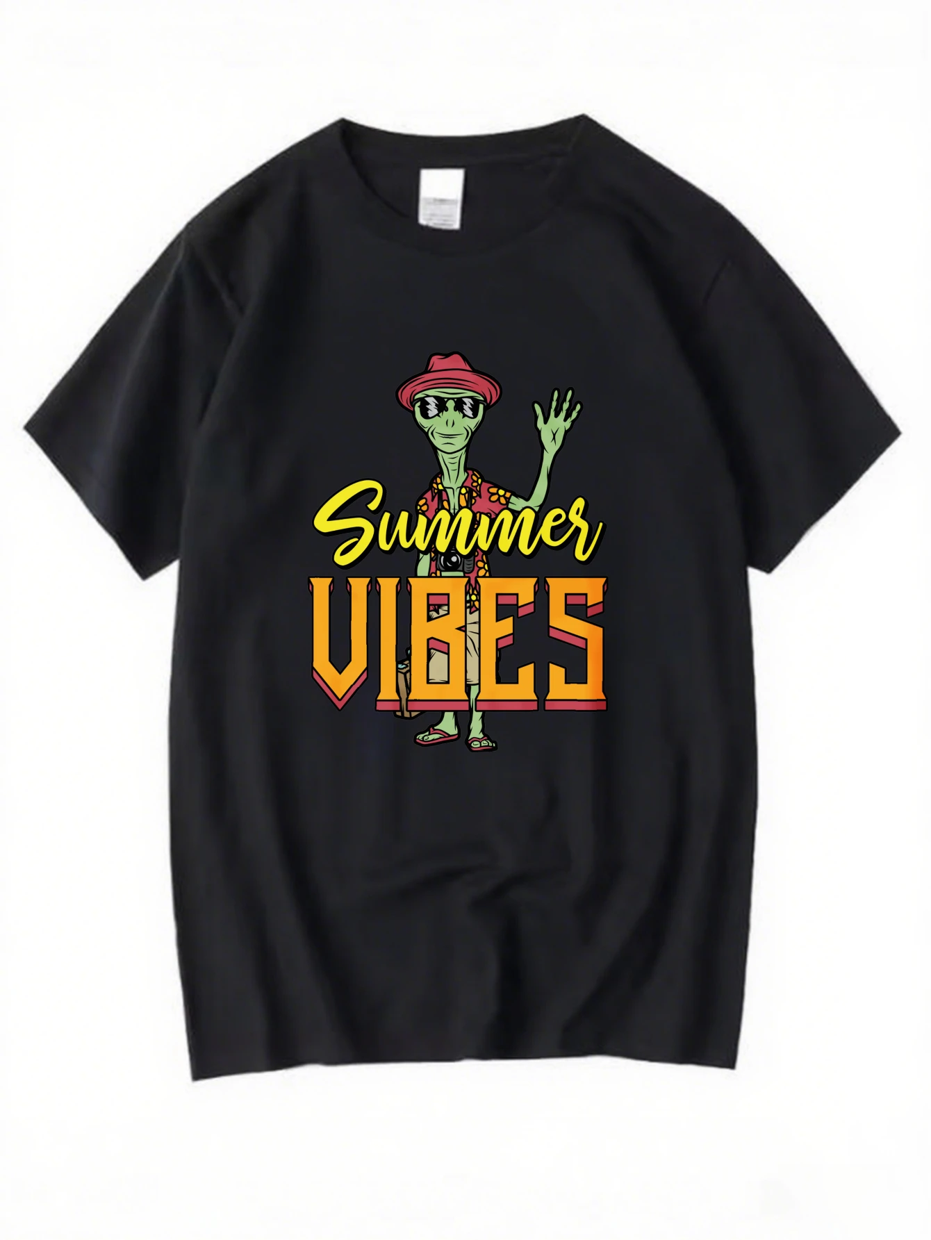 

Retro Summer Vibes Strawberry Graphic T-Shirt for Men, Casual Beach Short Sleeve Tee, Summer Fruit Print Tops