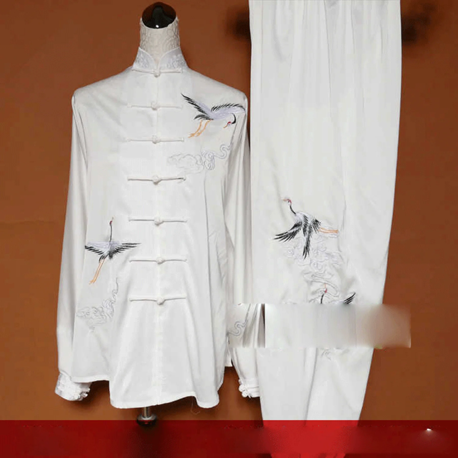 High range embroidered crane Tai Chi costume, embroidered crane martial arts costume for men and women, professional Tai Chi