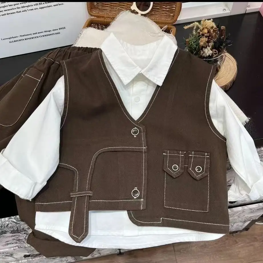 

Boys' Set Spring and Autumn 2025 New Style Children's Handsome Casual Shirt Vest Casual Pants Three -Piece Set