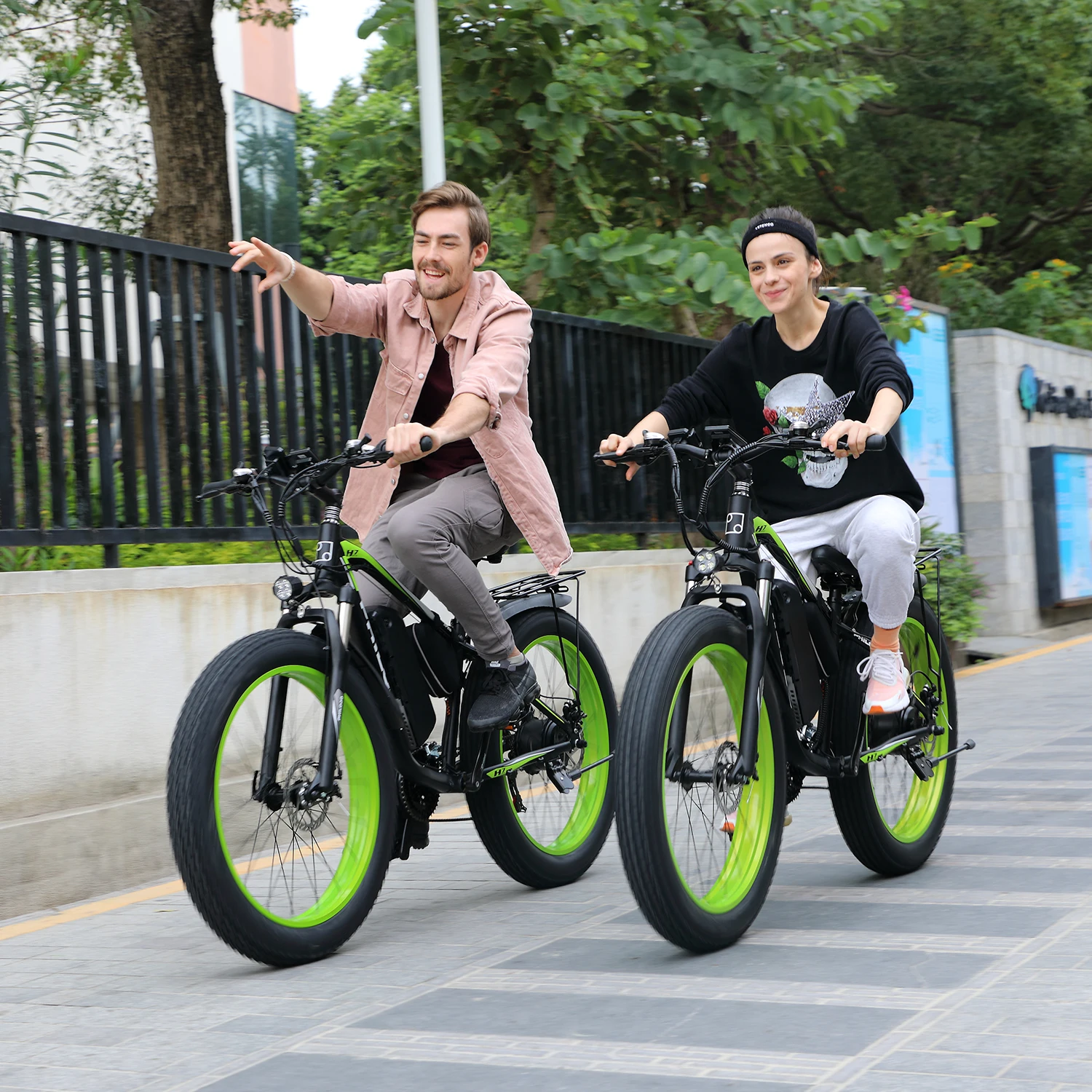 PHILODO H7 PRO Erwachsenen-E-Bike mit 1000W Motor, 48V17.5AH Akku, 26*4 Zoll All-Terrain-Reifen, Elektrofahrrad für Erwachsene, All-Terrain E-Bike