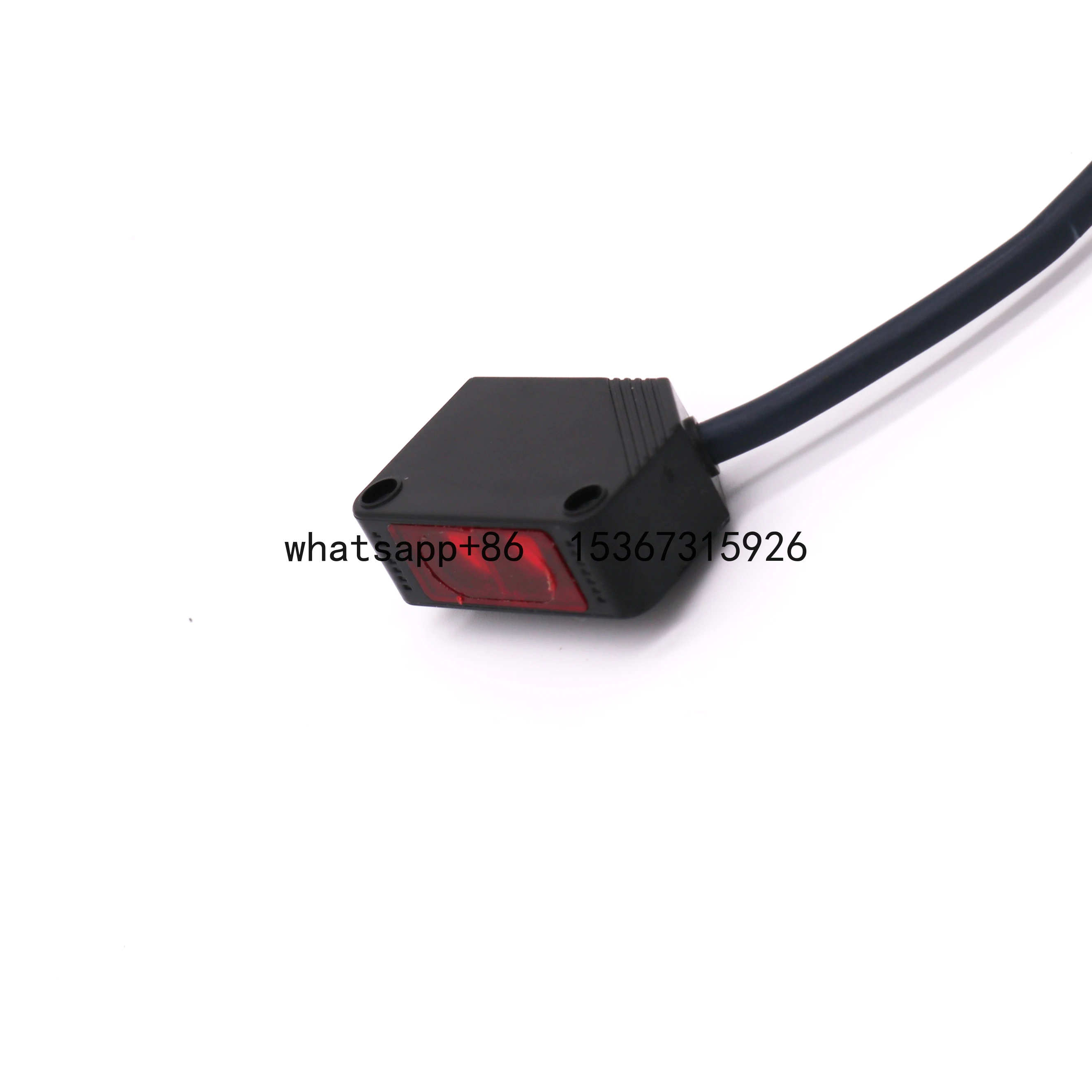 

DINGGAN Diffuse reflection Square PNP photoelectric sensor for outdoor Passengers pass detection