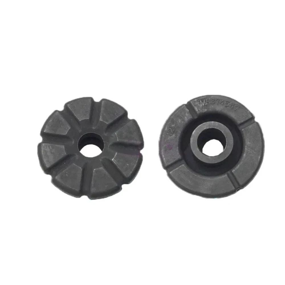 1 Piece Suspension Coil Spring Bushing for Pajero V80 V90 Shock Absorber Bushing for Montero V60 V70 MR374546 MR374547