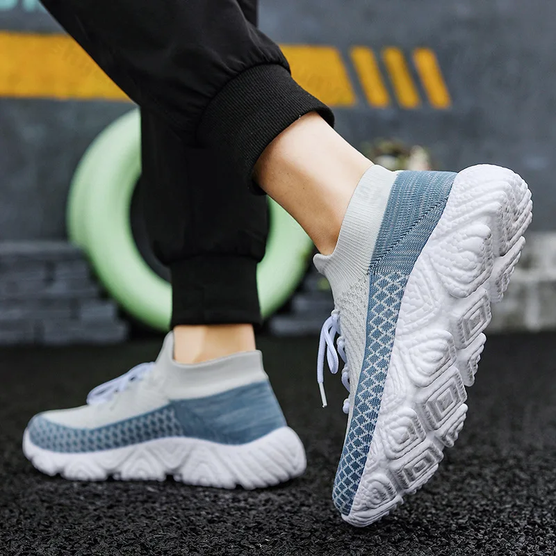 

2025 New Fashion Trend Men's Shoes Outdoor Casual Shoes Thick Soled Comfortable Fly Woven Design Lightweight Soft sole Sneakers
