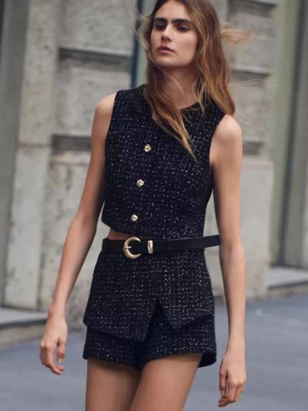 

Новая женская модная приталенная жилетка с круглым вырезом, фактурная, универсальная, из смесового хлопка и полиэстера, с пуговицами, Зима 2024