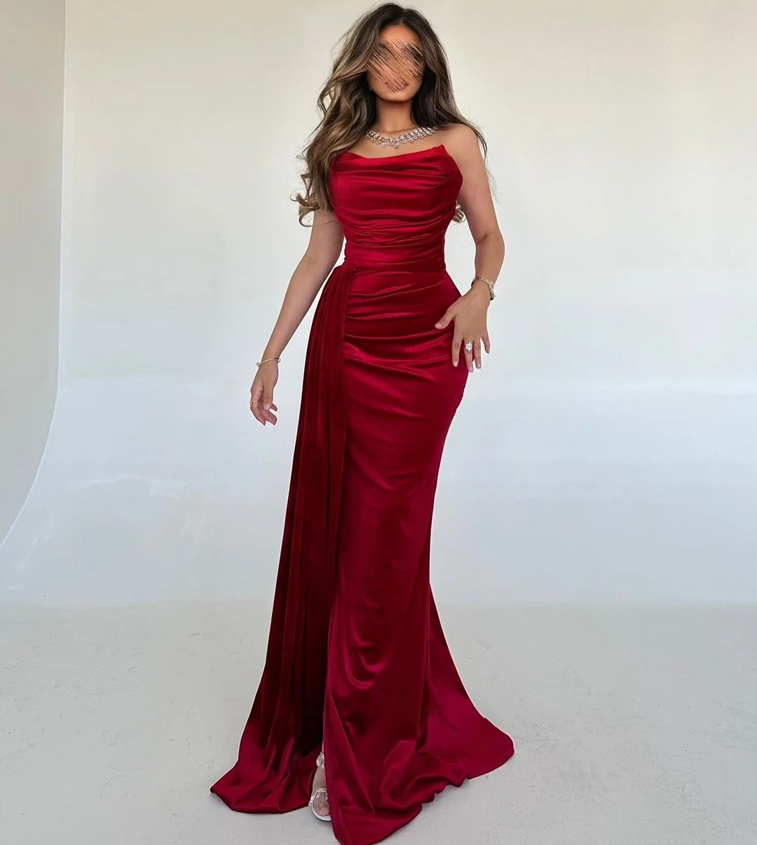 

OIMG Gorgeous Fashion Strapless Mermaid Prom Dresses Sleeveless Satin Ruched Burgundy Backless Evening Gowns Formal Party Dress