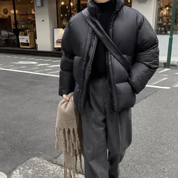 Giacca invernale uomo moda calda piumino addensato oversize abbigliamento uomo Streetwear cappotto corto spesso allentato coreano uomo Parker