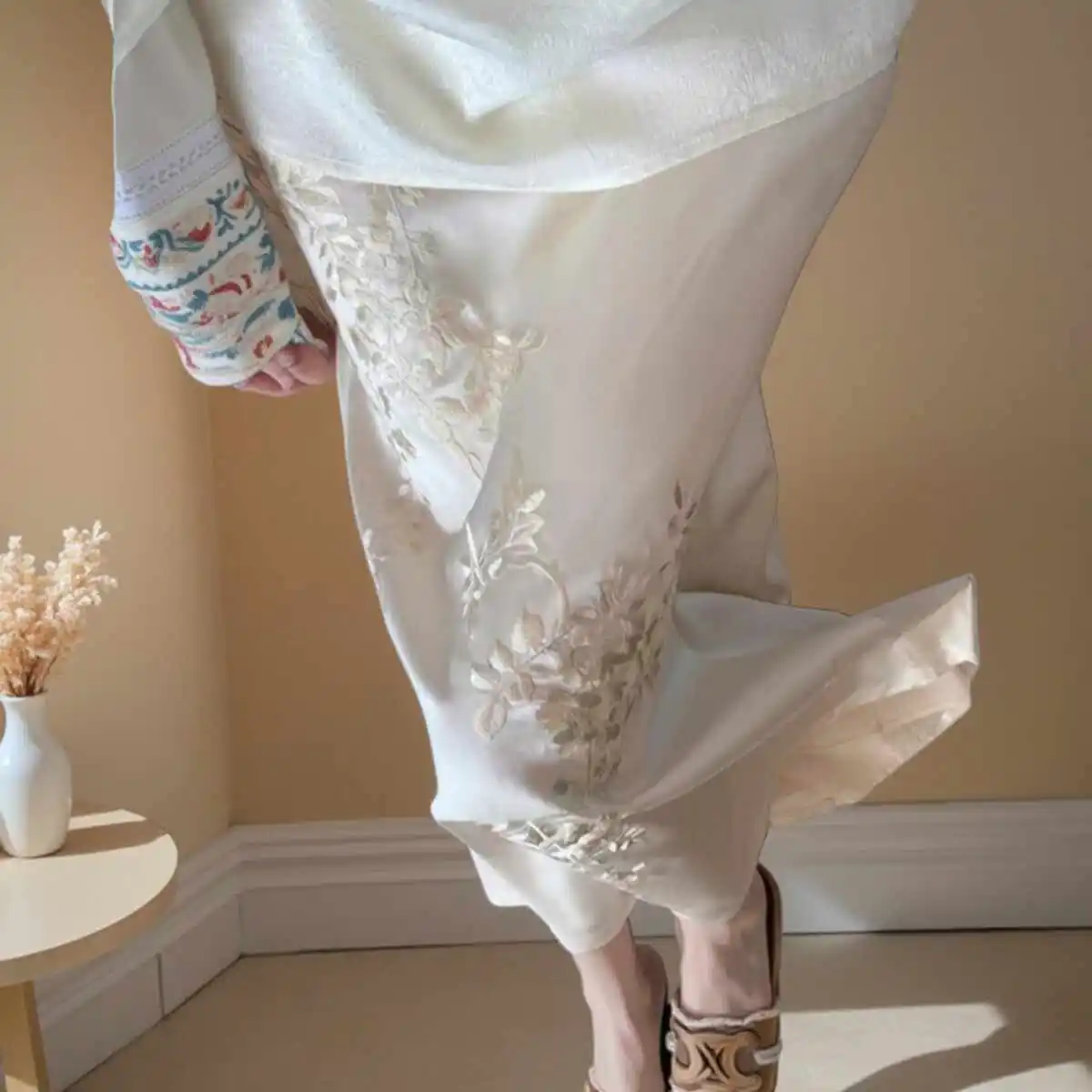 

Plus Size Lace Patchwork Satin Skirt for Women Summer New High End French Style Slimming Elegant Long Skirt for Curvy Ladies
