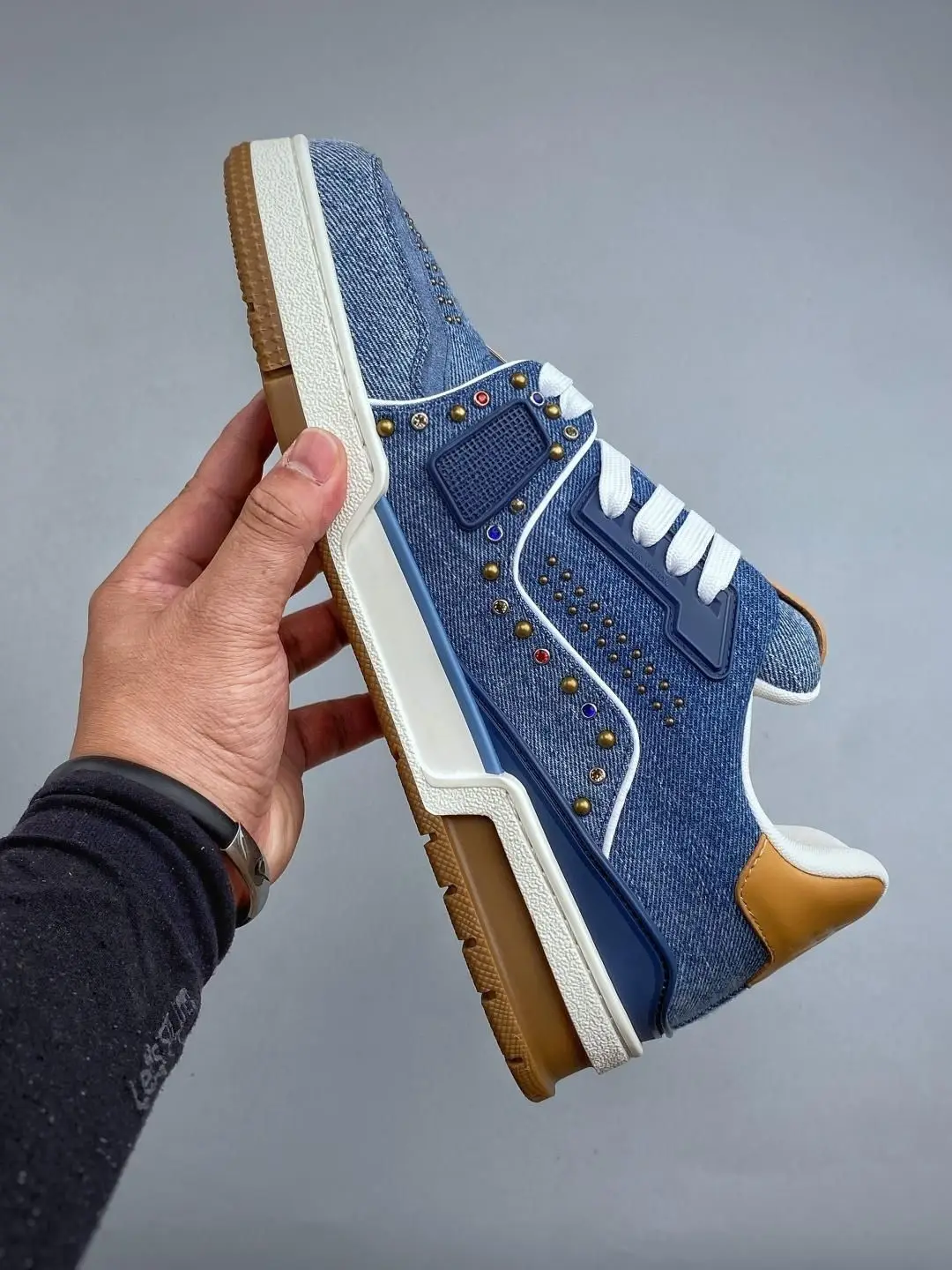 Unisex Denim Studded Skate Sneakers Denim & Leather Patchwork Lace Up Round Toe Flat Sole Casual Walking Shoes