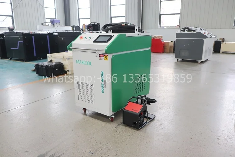 3000W Laser Welding Machine Fiber Laser Welding Cutting And Cleaning Machine 3 In 1 Functions