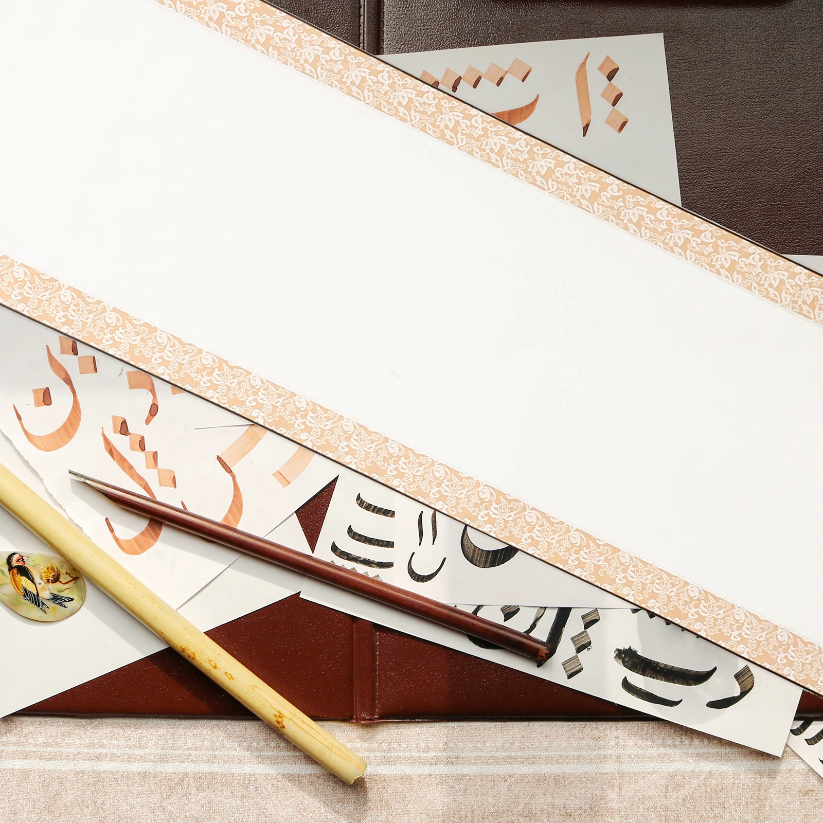 

Blank Chinese Blank Hanging Wall Scroll Paper Wall Scroll Painting Calligraphy Practicing Paper Supply