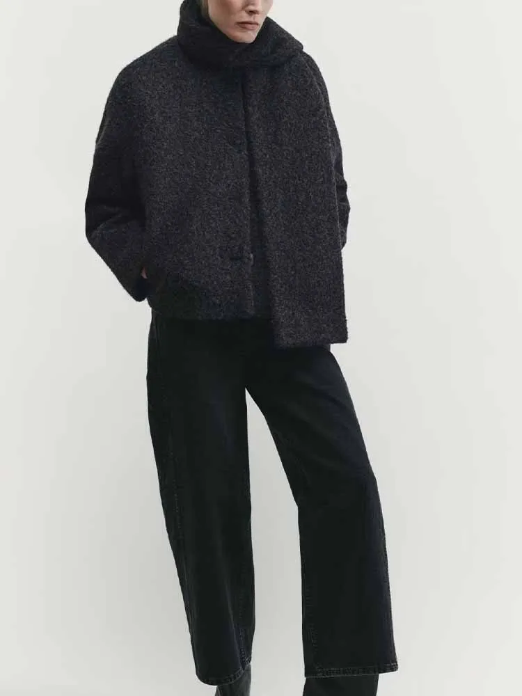 

European and American style autumn and winter new women's clothing temperament versatile gray short bouclé coat with scarf jacke