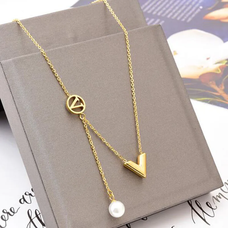 2024 Trend Stainless Steel V Letter Tassel Pearl Necklace for Women Gold Plating New Brand Party Jewelry Gift