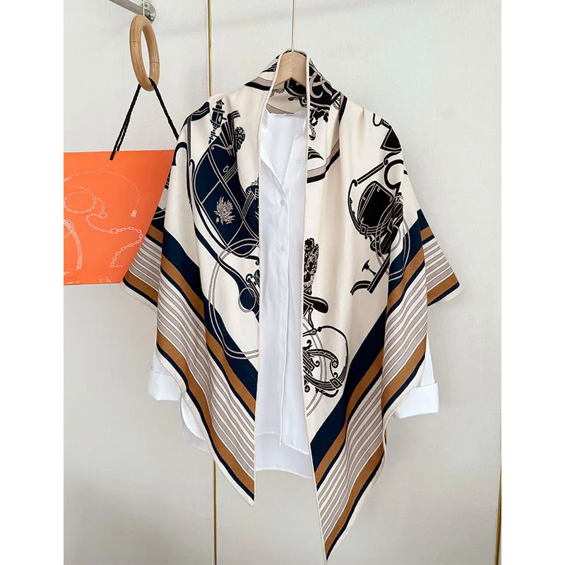 

30% silk, 70% wool, large triangular scarf, women's carriage pattern, fashionable and warm shawl headscarf
