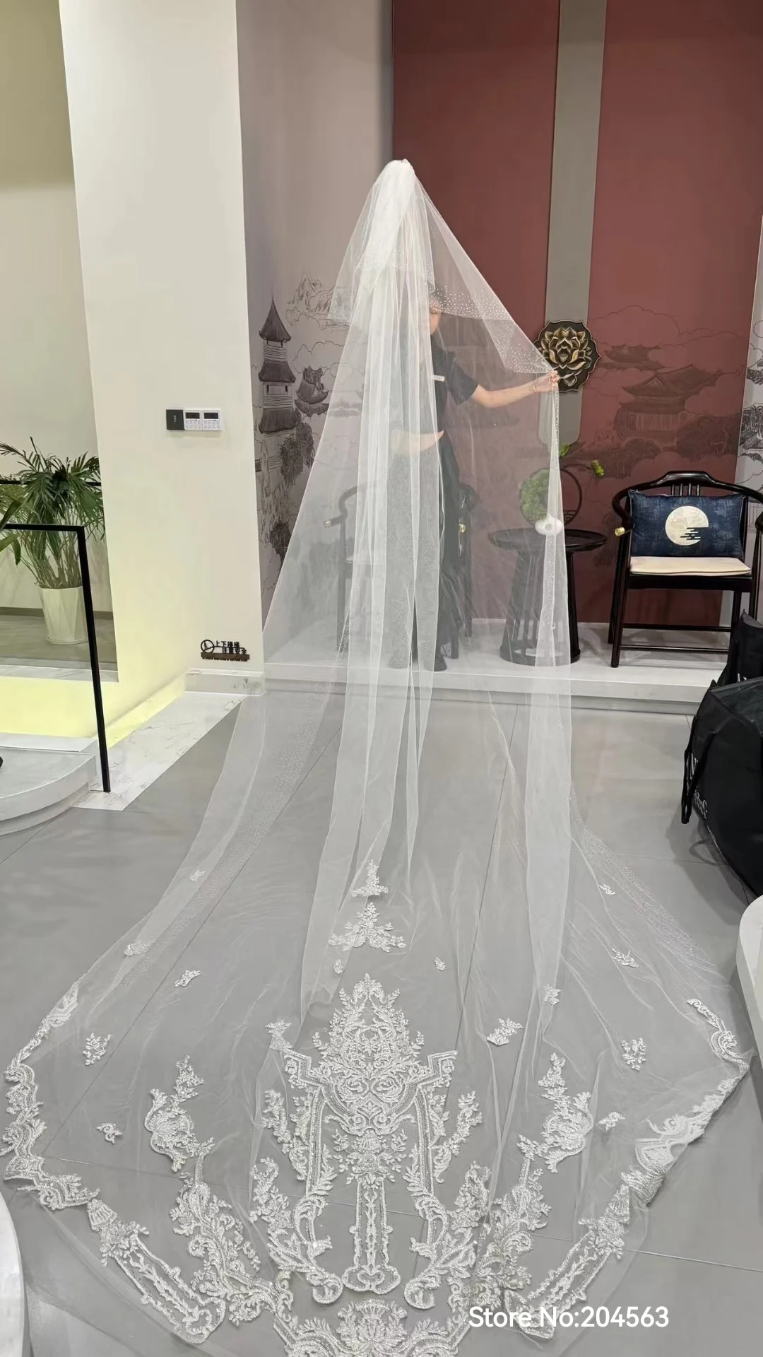 Unique Lace Wedding Veil Lace Edge Bride Veil for Bride With Comb Cathedral Veils Wedding Accessories