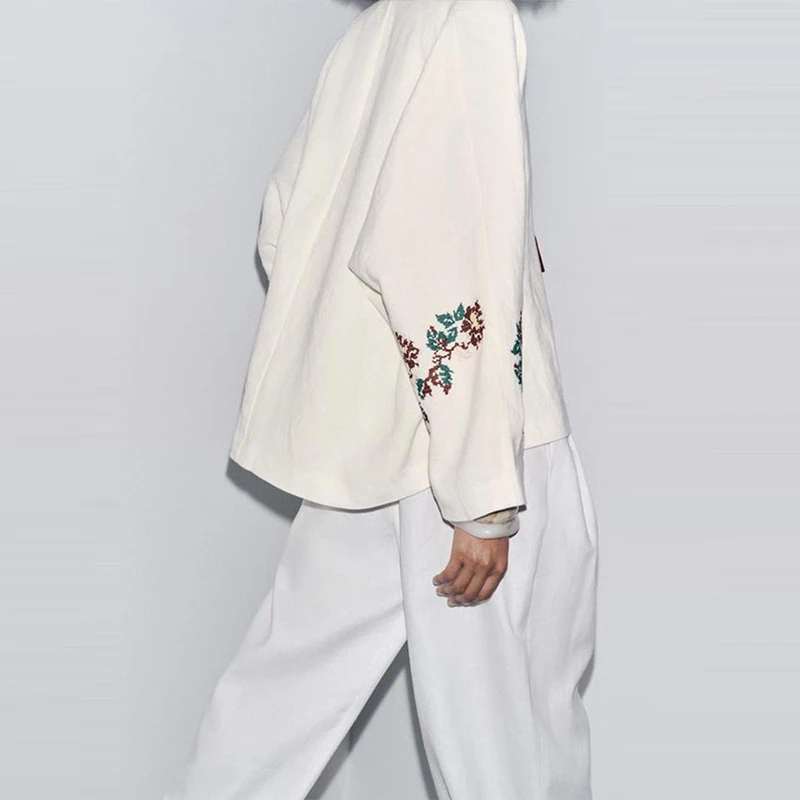 

Женское лето 2023, новое льняное кимоно с вышивкой, джато свободного кроя, дышащее длинное свеч V-Ne, однотонное, на пуговицах