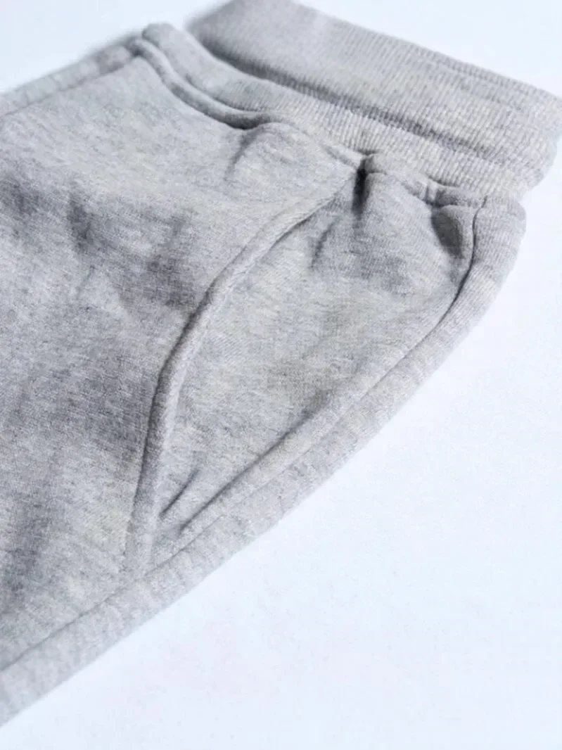 Herren Premium Jogginghose aus weichem Stoff mit elastischem Bund, Kordelzug, Taschen, tailliertem Schnitt und Umschlagbündchen, lässige Sporthose – Detail 6