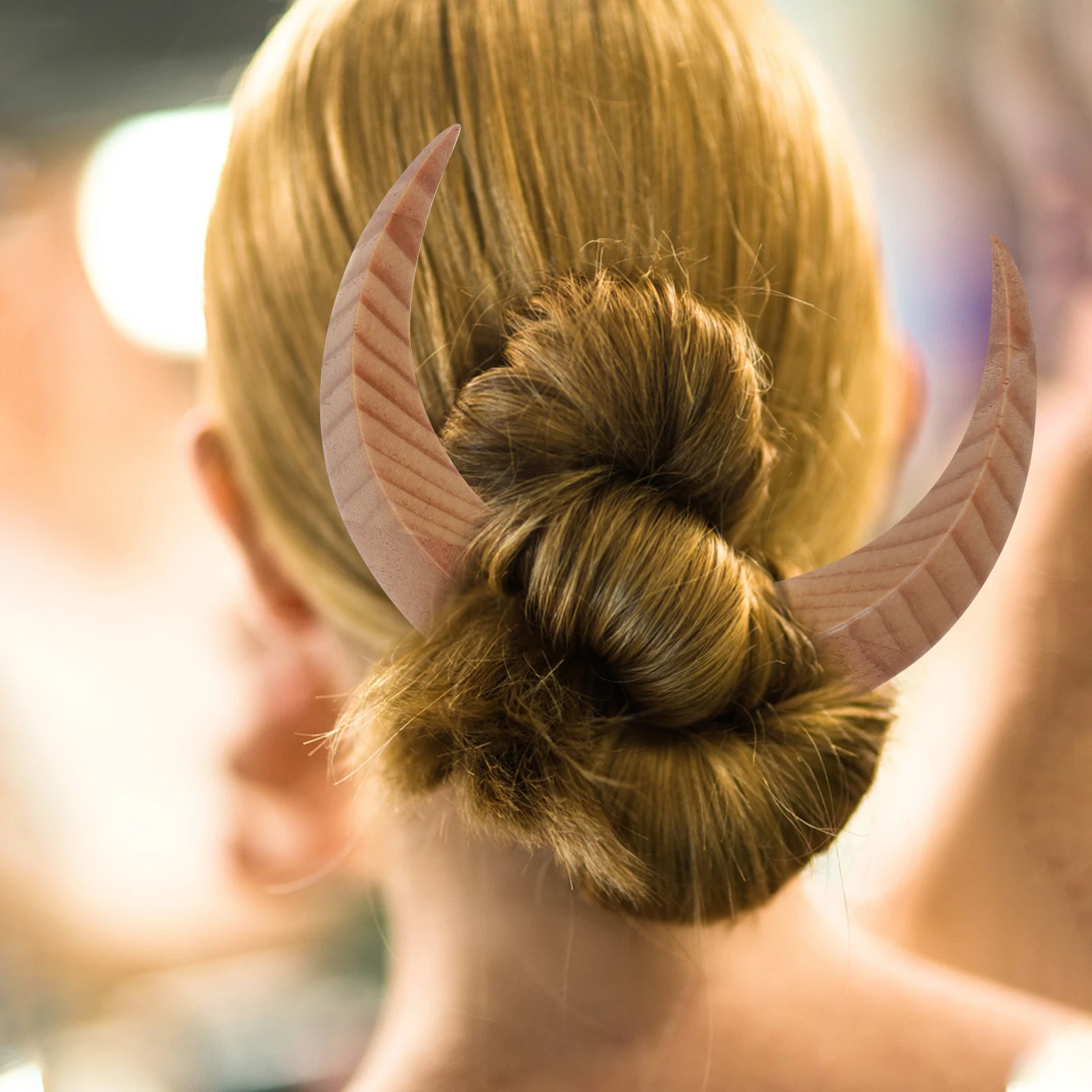 

Chic Moon Shaped Stick Wooden Bun Fork Styling Tool For Women Elegant Long Hair Updo Accessories Hair Holder Headdress