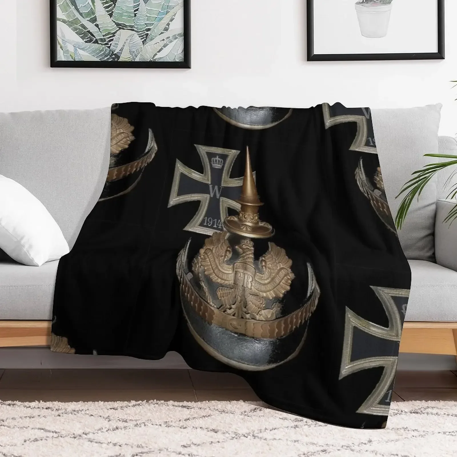 New German WWI Icons.. 1914 Iron Cross and Helmet Throw Blanket wednesday cosplay anime Luxury Brand Blankets