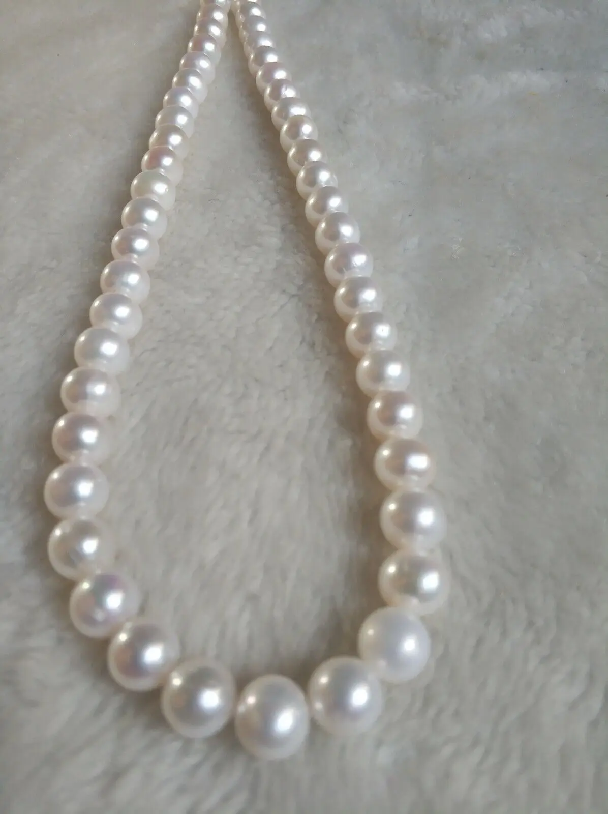 

AAA 18"11-12mm South Sea Natural Round White Pearl Necklace 14K Gold 16in 20in 22in 24in 26in 28in 30in32in34in 36in 52in 7.5-8i