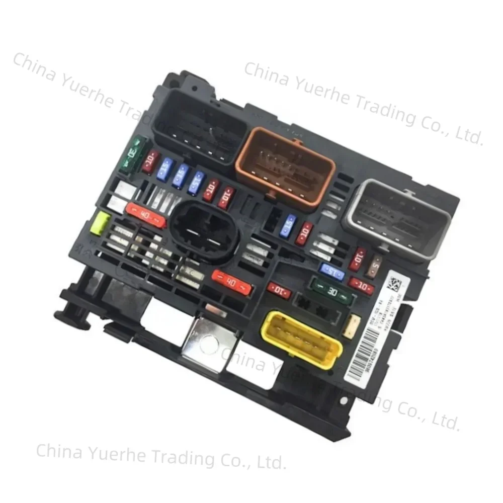 

Оригинальный блок предохранителей капота в сборе, контроллер BSM R05 9666700480 для Peugeot 307 308 408 Citroen C4 Berlingo