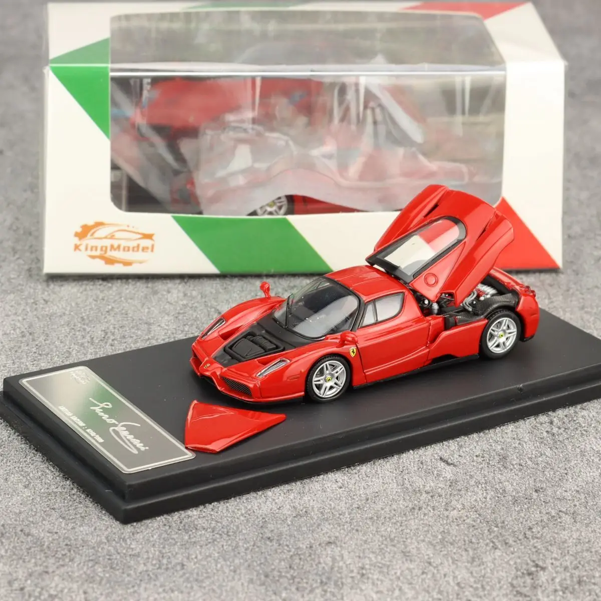 King Model 1:64 Enzo Diecast Model Car