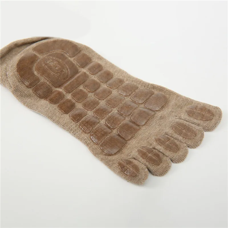 Neue Männer Winter Verdickte Fünf Finger Socken Warme Non Slip Grip Fitness Kappe Socken Niedrigen Kalb Slipper Männliche Boden Socken