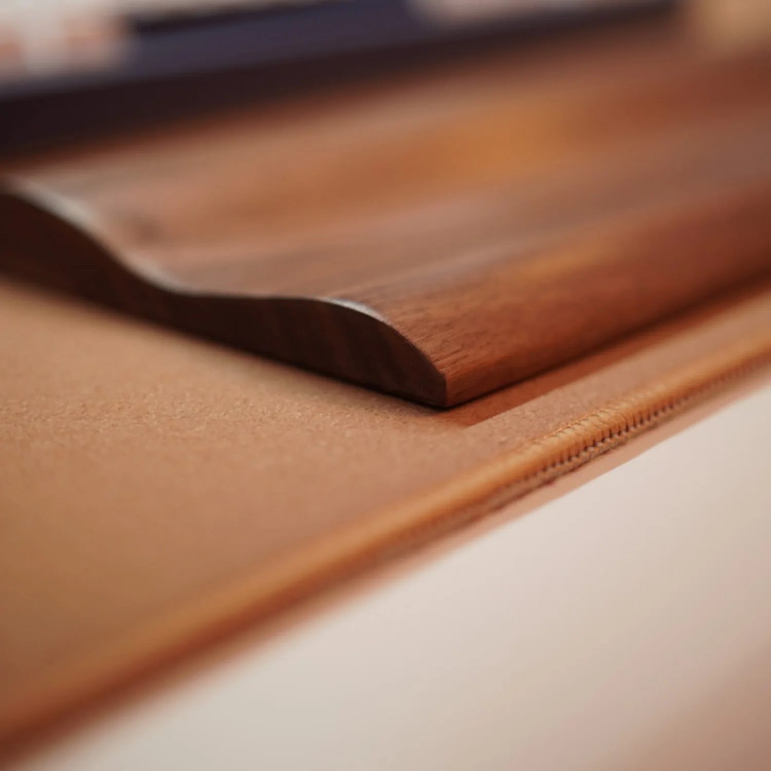 

Ergonomic Wave Palm Rest, Black Walnut Wrist Support for 40%-75% Keyboard