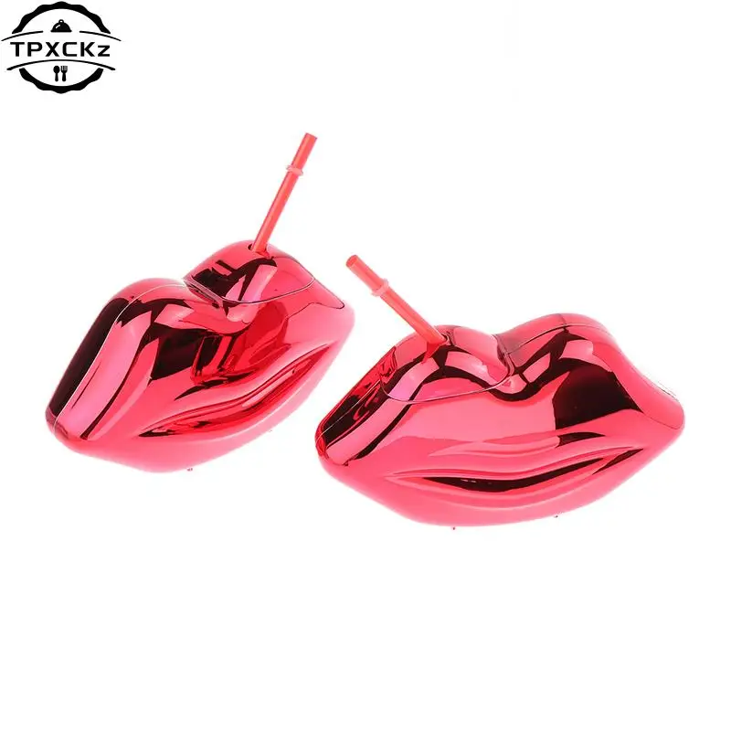 700ML Unique Lip-Shaped Cups With Straw Cocktail Cup Nightclub Bar Party Flashlight Straw Wine Glass Drinking Syrup Tea Bottle