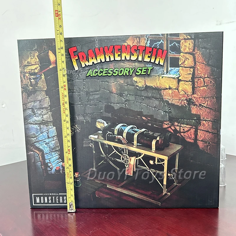 

Original NECA Frankenstein Accessory Lab Table Set Figure 1931 Mary Shelley's Accessory Lab Table Set Decorative corations Toys