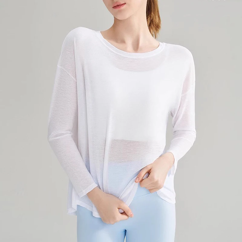 

Breathable Gym Fitness Yoga Blouse for Women with Slit Slim Sports Bodysuit Thin Yoga Suit Loose Long Sleeve Autumn Shirts Top