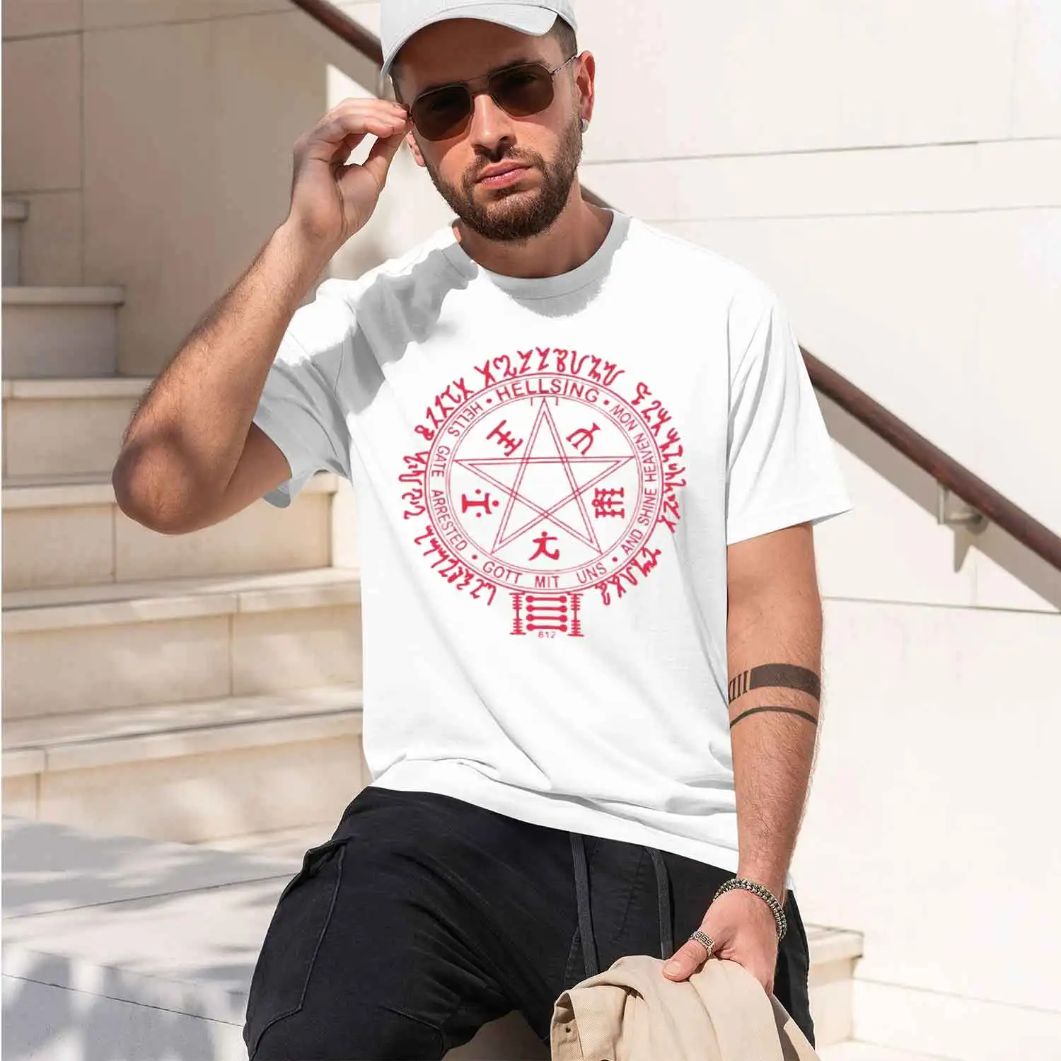 2026 New Model Washed Vintage Anime Hellsing Van Helsing Vampire Alucard Sided T-shirts Men's 90s Manga T Shirts