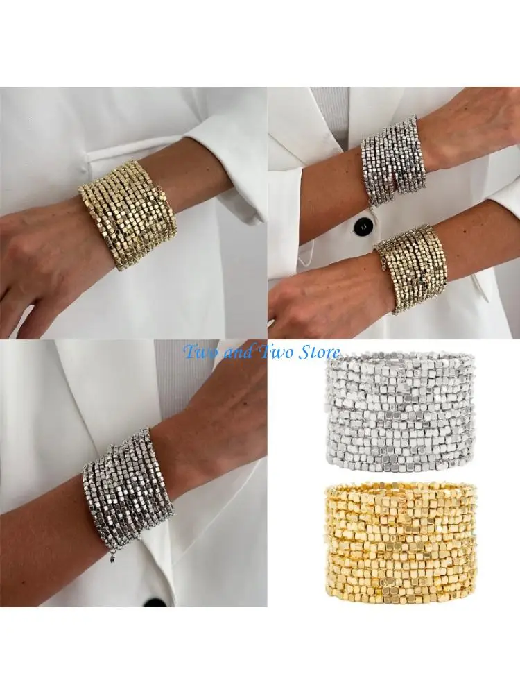 

HX6F Stylish Cubic Geometric Bangle With Shimmering Polish For Fashionable Everyday Wear