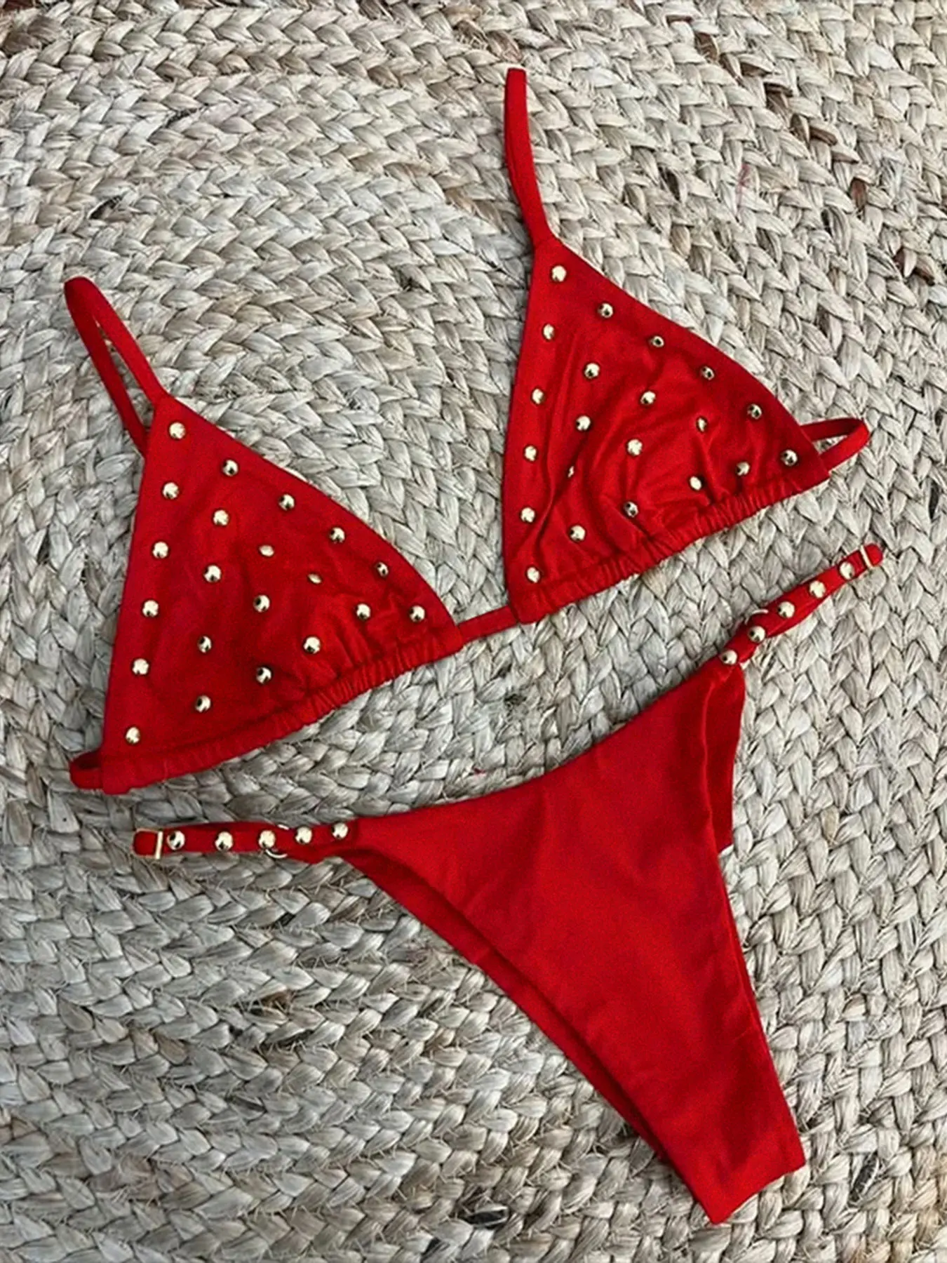 2025 مثير جديلة طقم بيكيني صغير ملابس السباحة حزام Biquini النساء ملابس السباحة ثوب السباحة لون جديد مباراة عطلة بحر الإناث