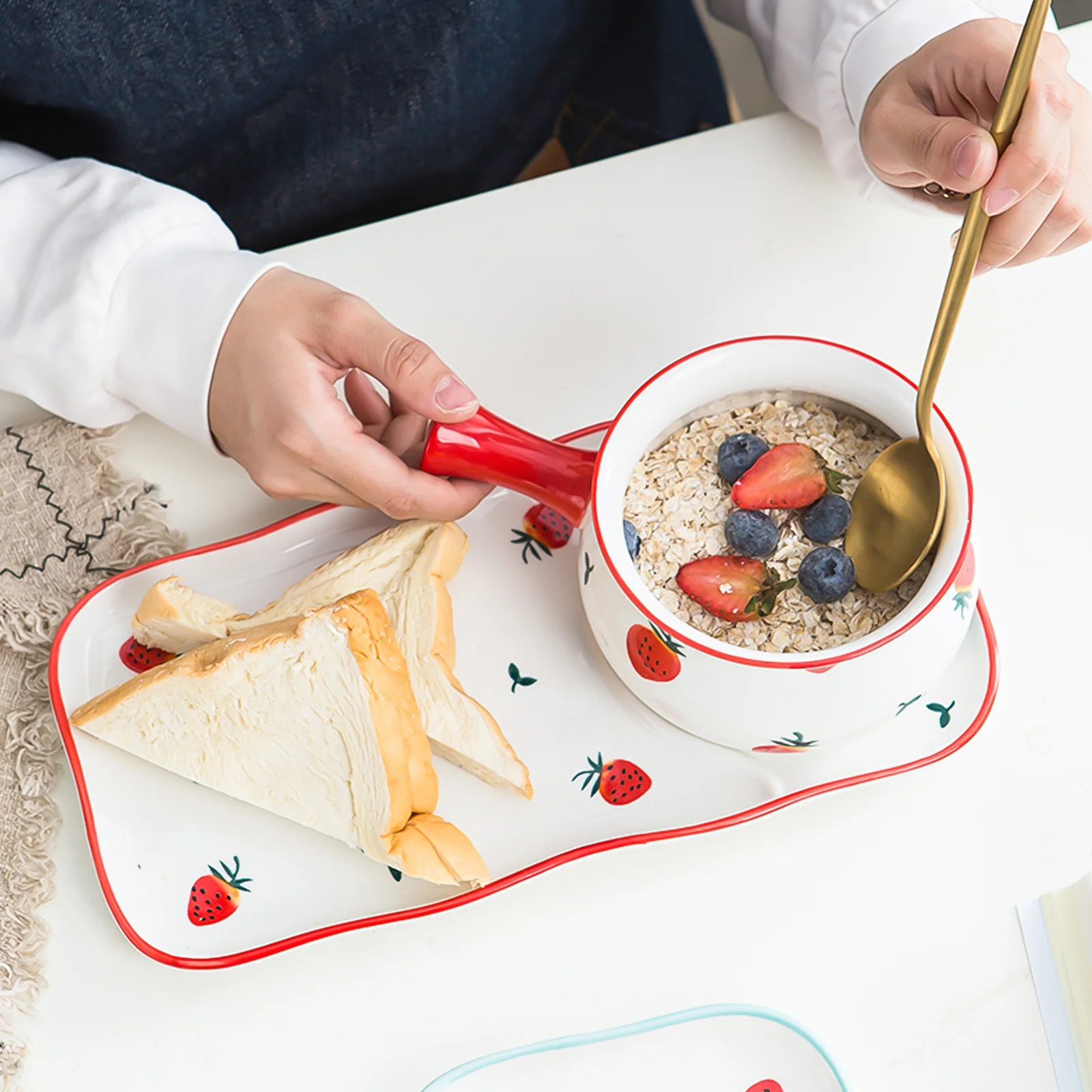 

Ceramic Milk Pot Baby Food Bowl Kitchen Cookware Noodle Soup Pan Microwave Oven Dishwasher Safe Flat Bottom Uniform Heating