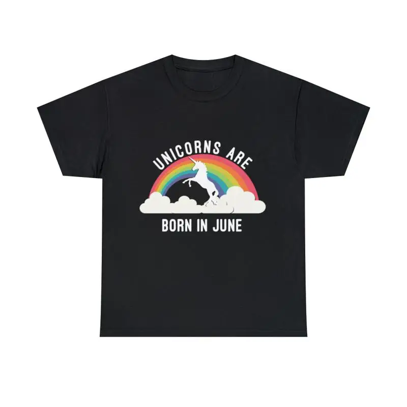 

Футболка Unicorns Are Born In June S 5Xl