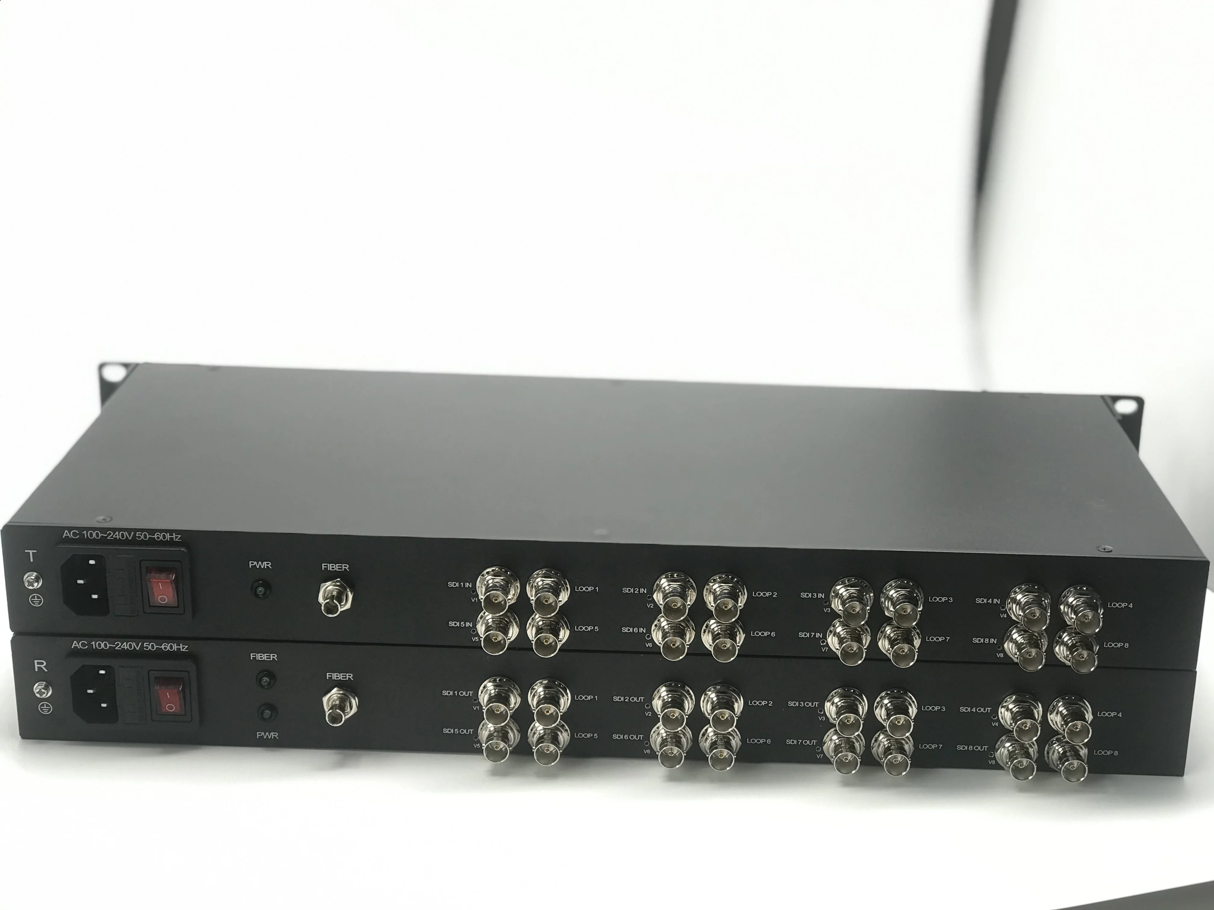 

16 Ports 8 channel loop out 12G SDI to Fiber Optic Converter