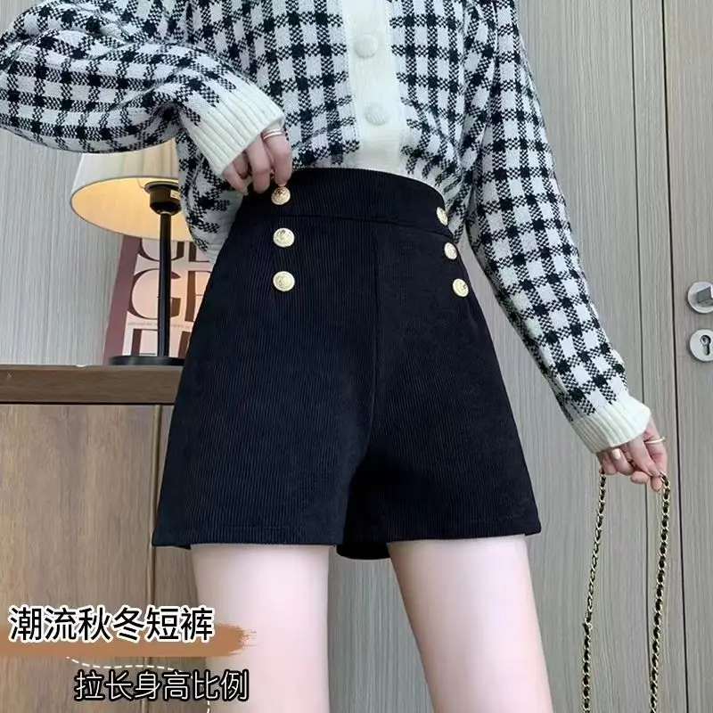 Neue Herbst Winter lose koreanische Version schlanke zweireihige Pailletten Woll shorts für Frauen weites Bein Oberbekleidung Stiefel Shorts m70