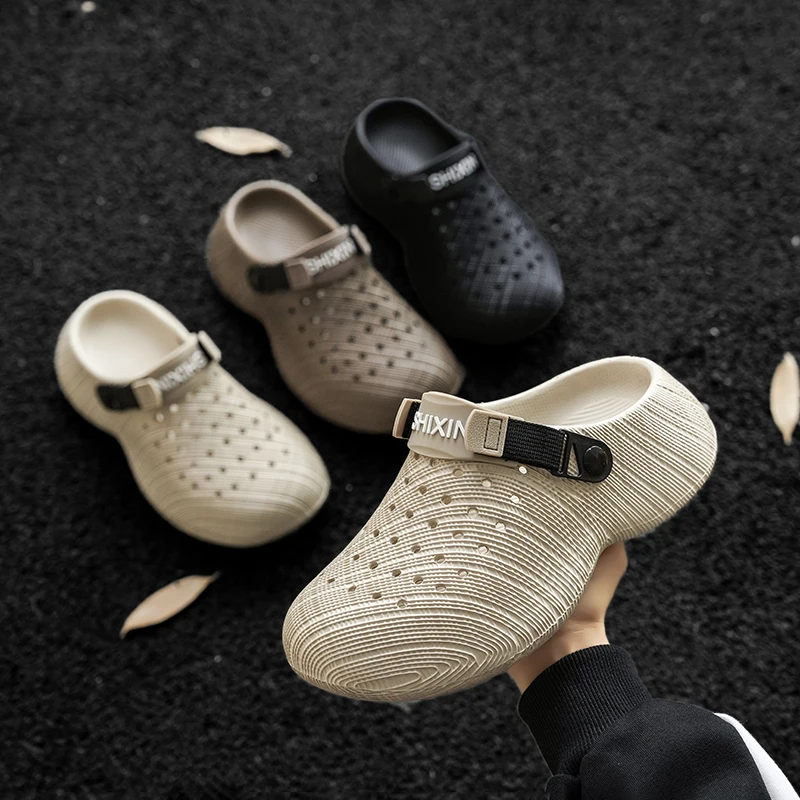 

Mens Sandals Lightweight Comfortable Summer Shoes for Men Casual Clogs 2026 New Trendy Beach Shoes Thick-bottom Outdoor Slippers